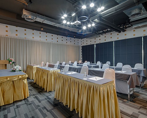 Dara Audition / Meeting Room (M floor)